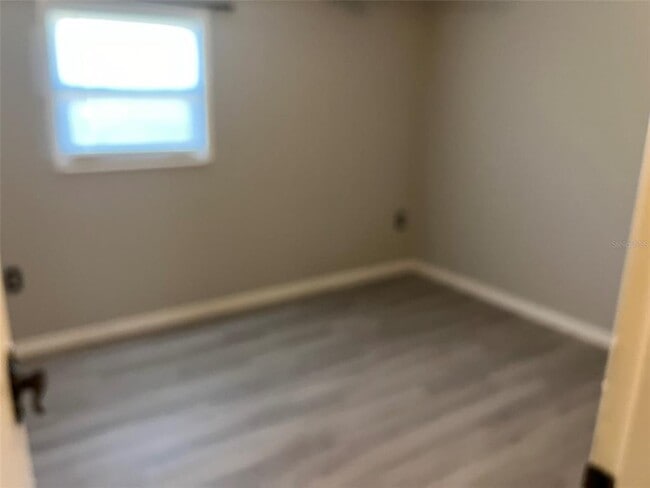 Building Photo - 1742 S Central Ave