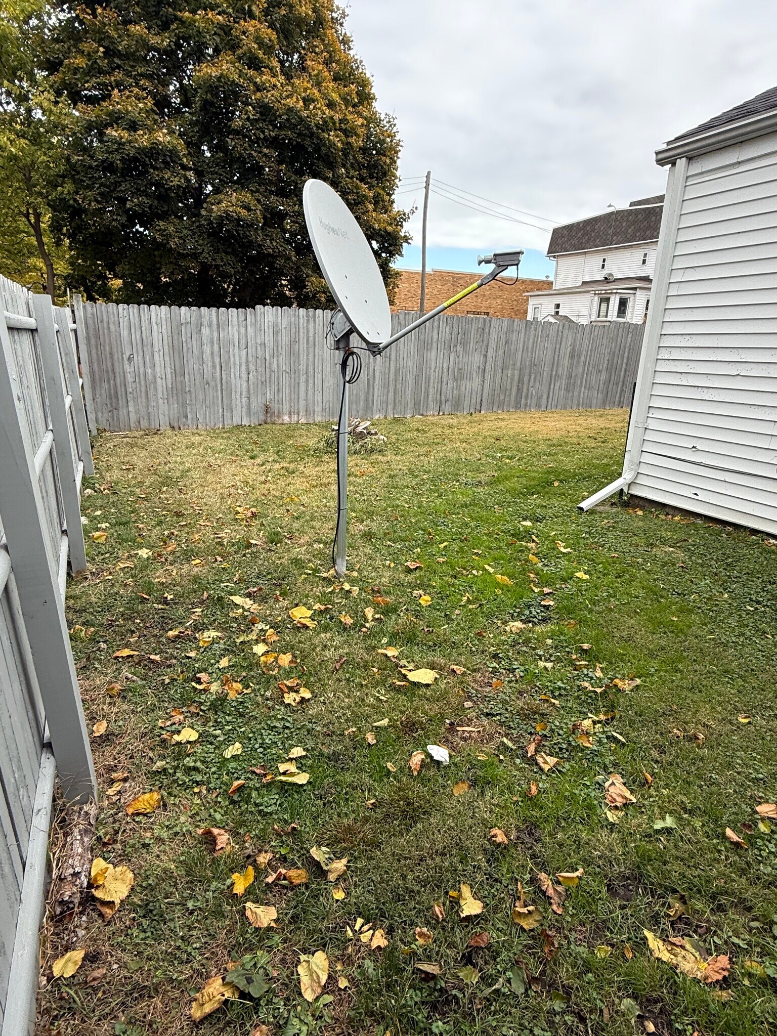 Building Photo - 218 Lawrence St