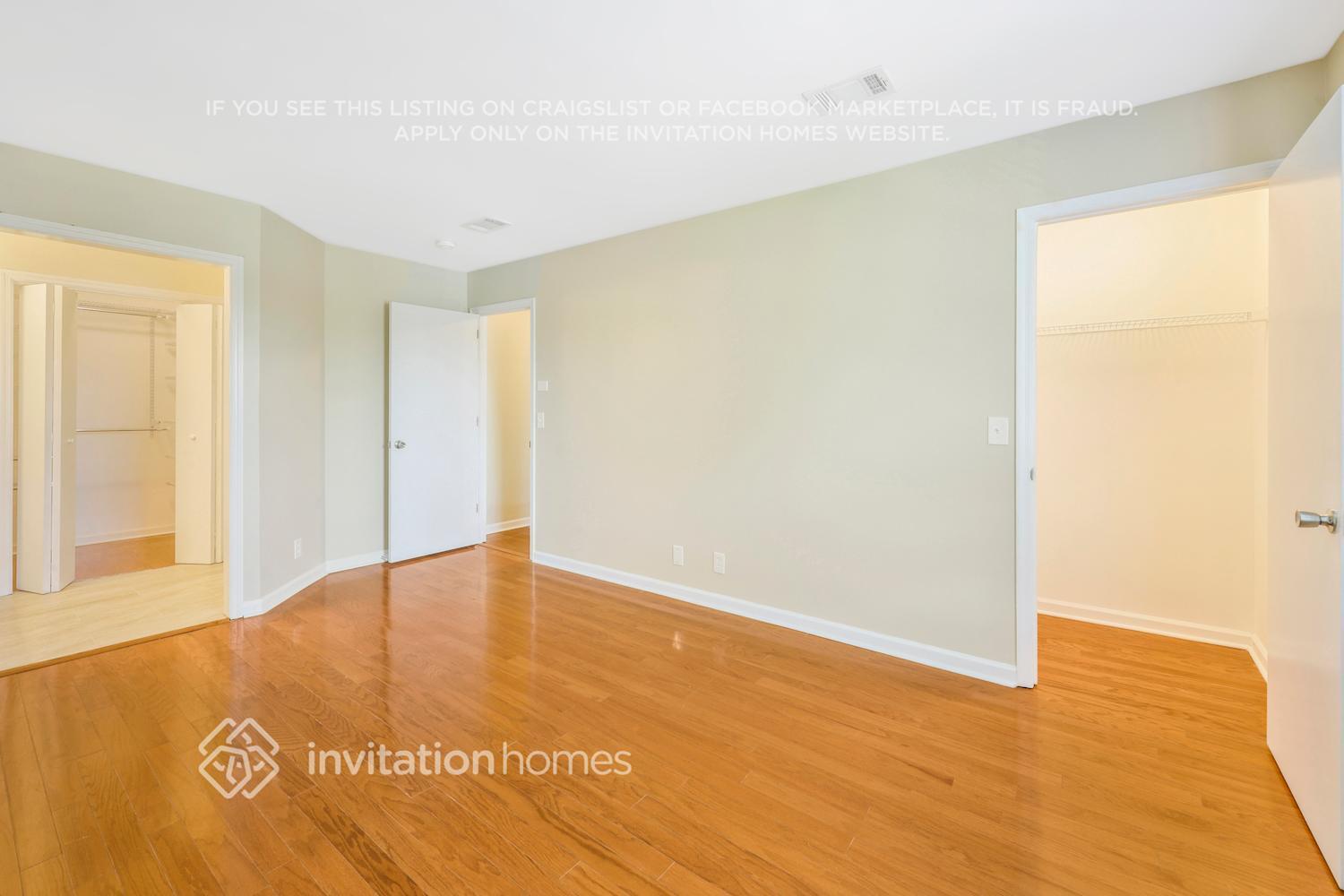 Building Photo - 1428 Calais Ct