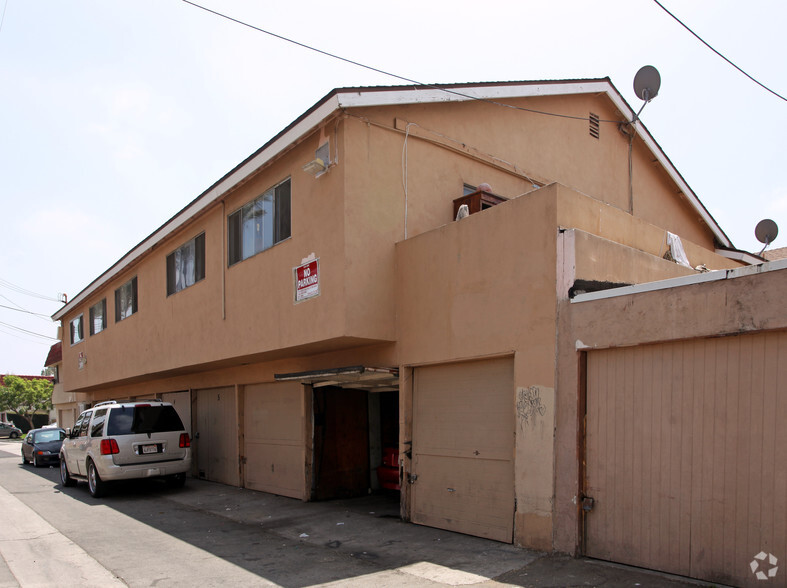 Building Photo - Wakefield Apartment Homes