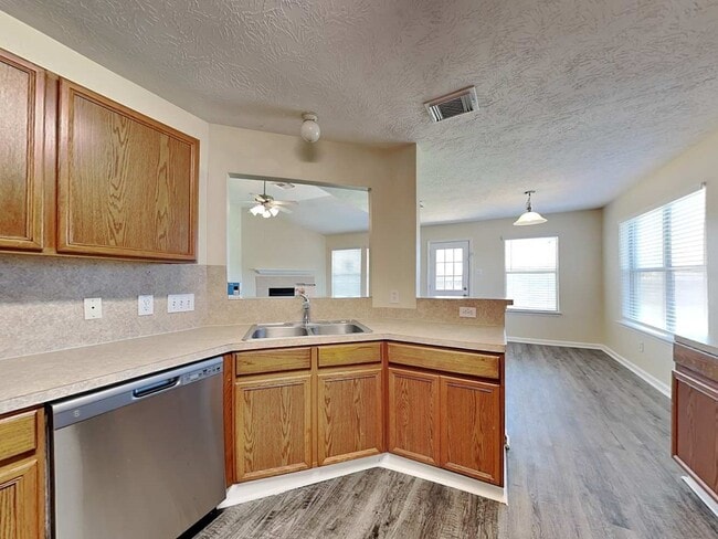 Building Photo - 11706 Dandy Park Ct