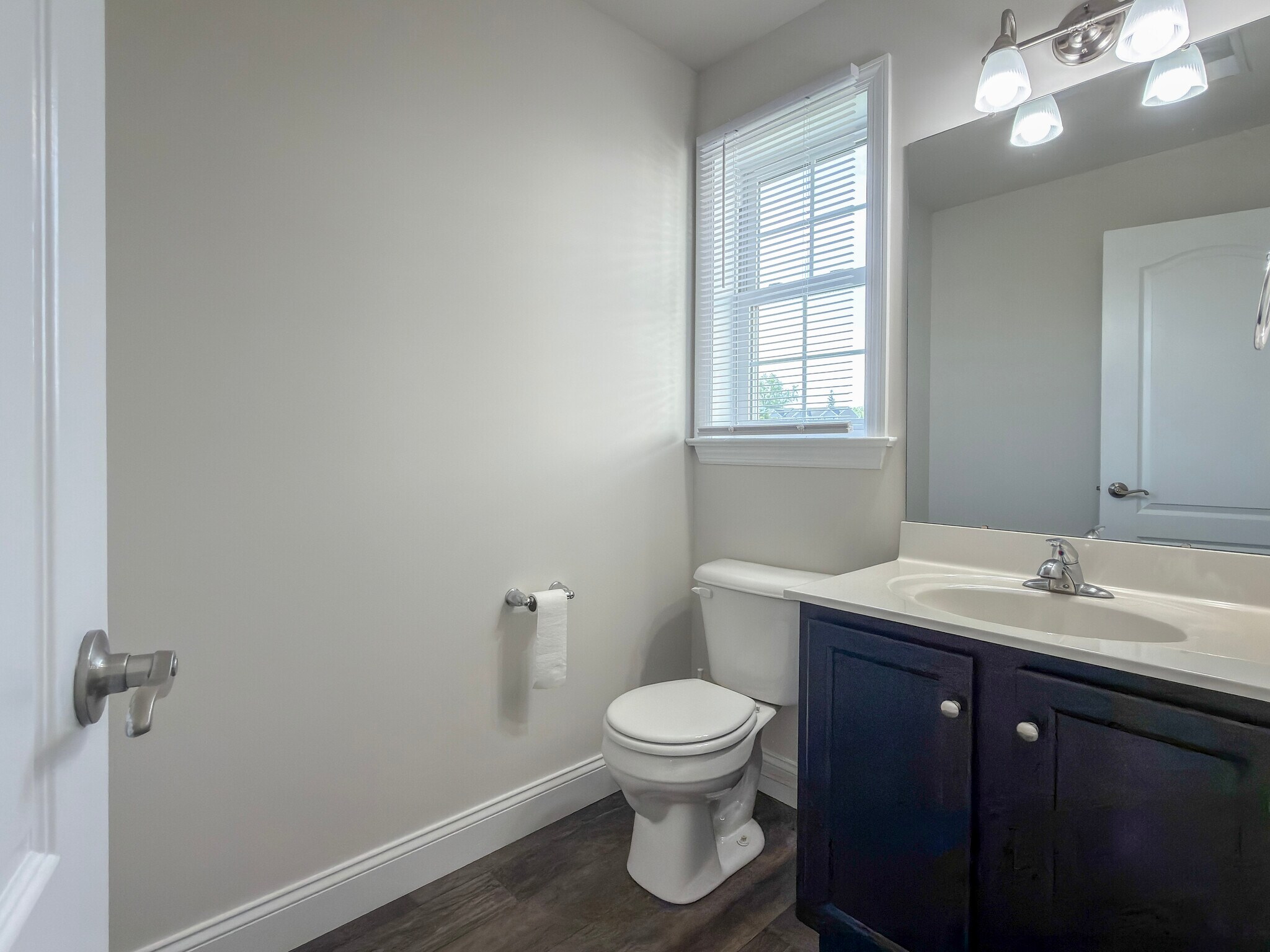 Building Photo - 141 Cedarwood Dr
