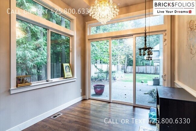 Building Photo - Discover the Perfect Blend of Comfort and ...