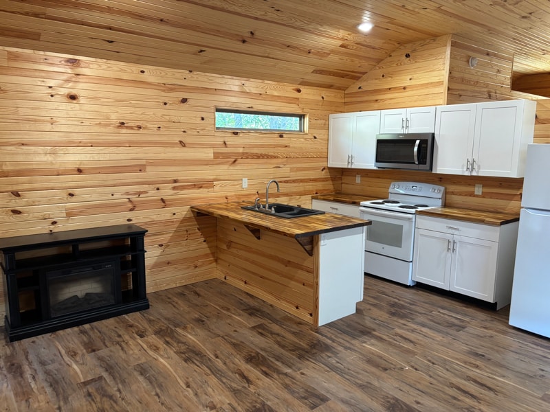 Building Photo - 16889 Digby Dr