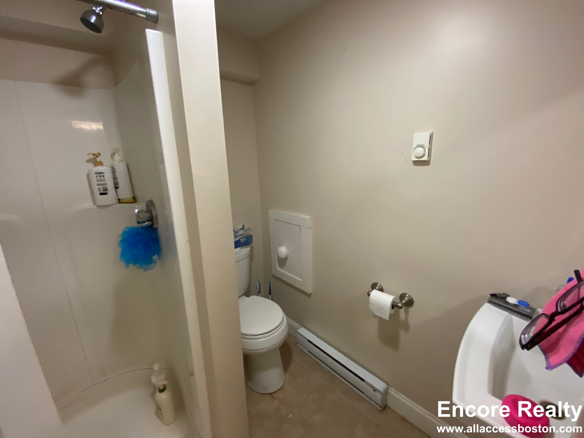 Building Photo - 895 Huntington Ave