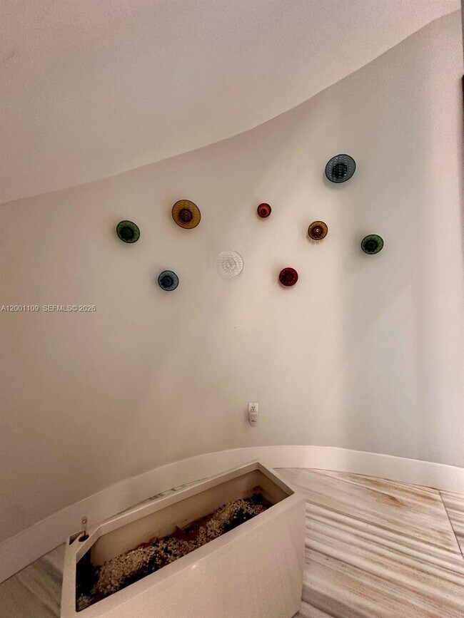 Building Photo - 223 NW 129th Ave