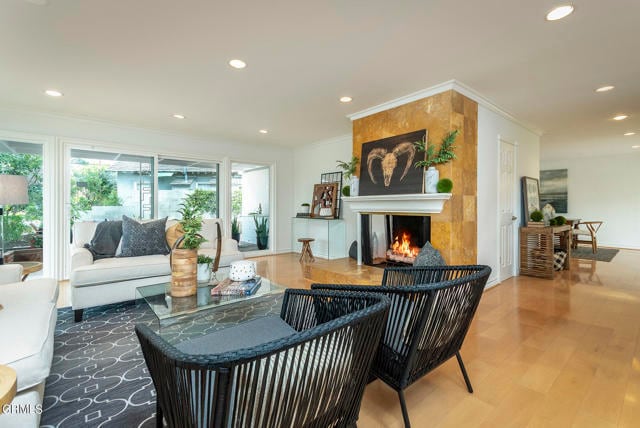 Primary Photo - 5045 Redwillow Ln