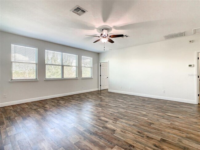 Building Photo - 8917 Blue Mesa Dr