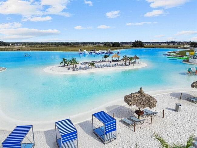 Building Photo - 31942 Folk Top St