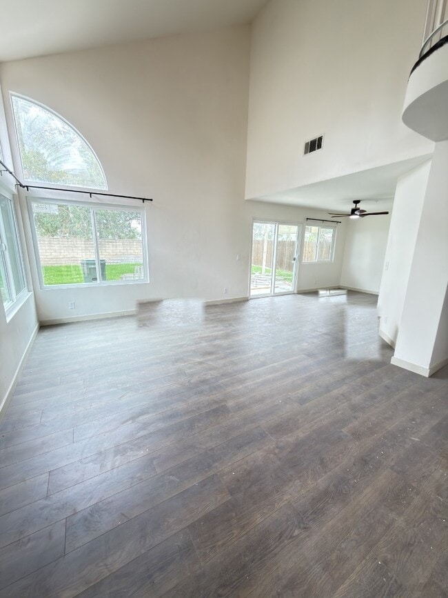 Building Photo - 14941 Edelweiss Ln
