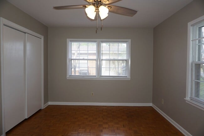 Building Photo - For Rent – Central Jonesboro Home - 3 bedr...