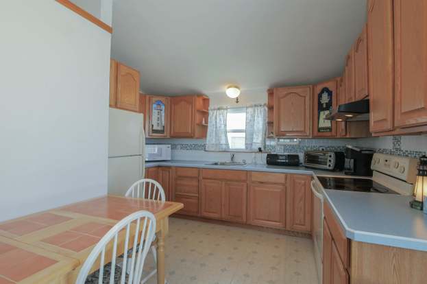 Building Photo - 100 Sheridan Square