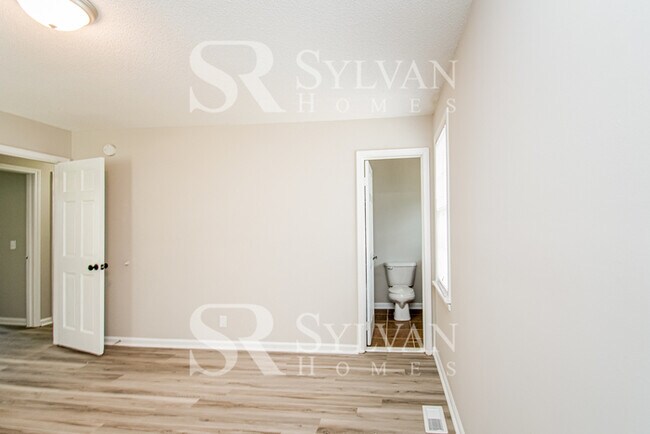 Building Photo - One-level living at its best