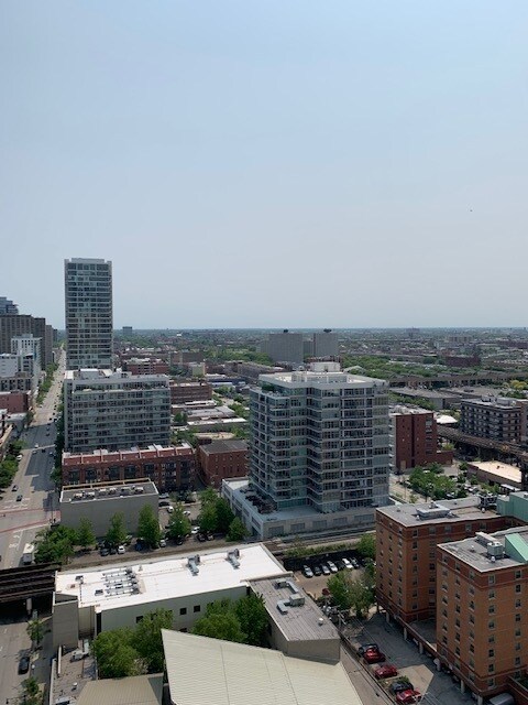 Building Photo - 1464 S Michigan Ave