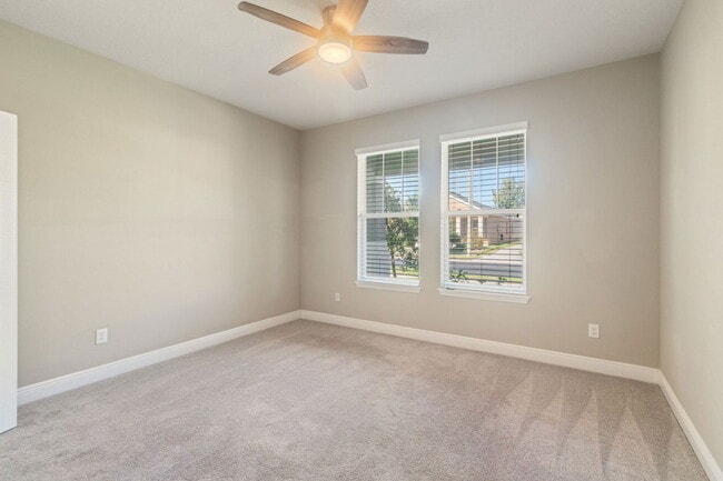 Building Photo - 32628 Harmony Oaks Dr