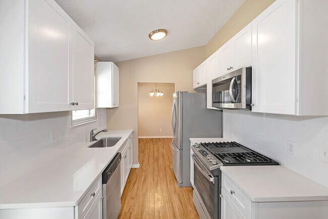 Building Photo - 614 Mephisto Cir