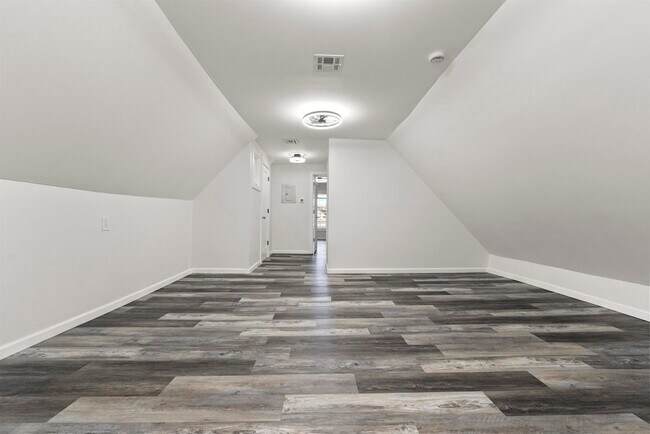 Building Photo - 51 Wegman Pkwy