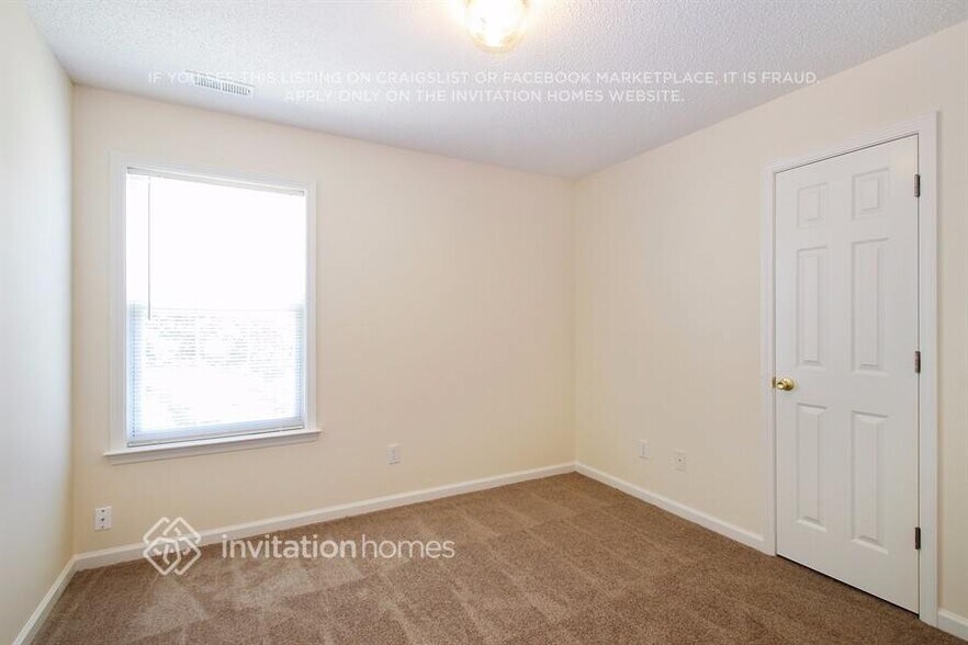 Building Photo - 3752 Cashew Dr