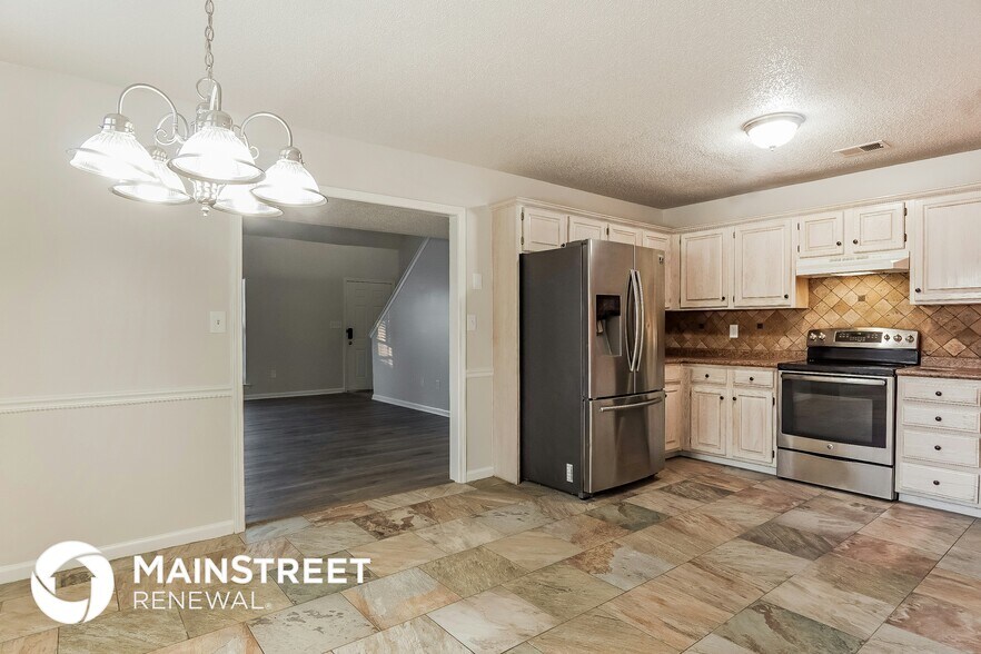 Building Photo - 113 Jasmine Dr