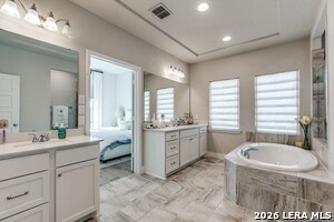 Building Photo - 1022 Cadogan Squire