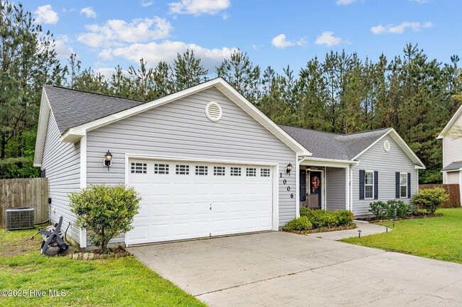 Building Photo - 1006 Hollyfield Ct