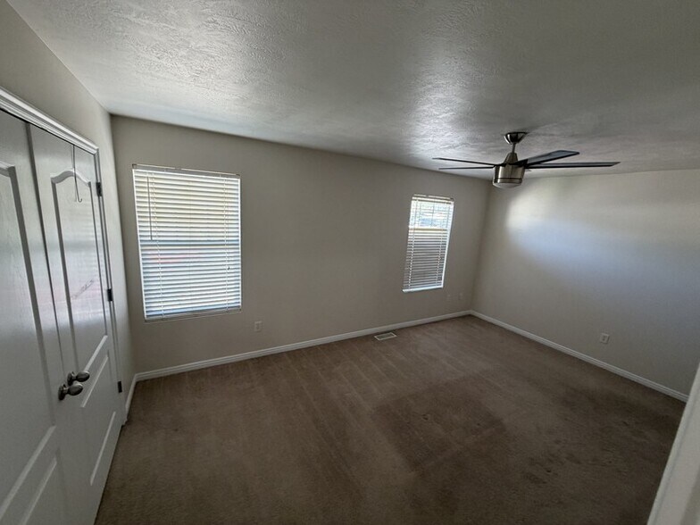 Building Photo - 4797 Huntly Dr