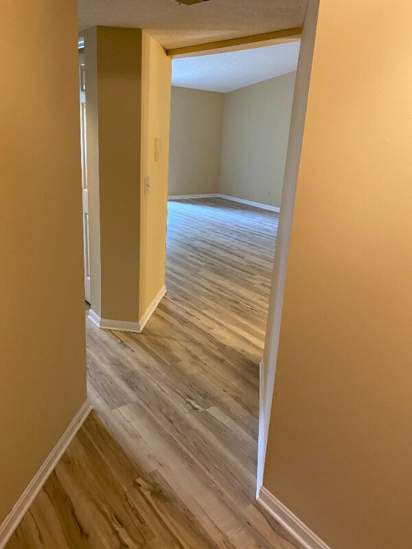 Building Photo - 9633 Crosley Farm Dr