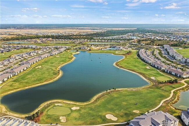 Building Photo - 43031 GREENWAY Blvd