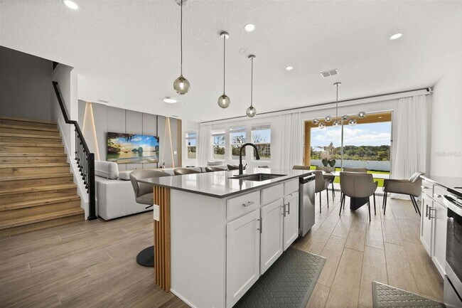 Building Photo - 11115 Great Rock St