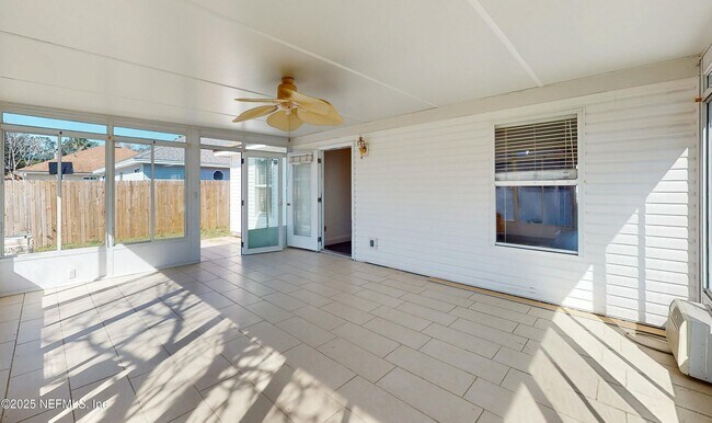 Building Photo - 11156 Wyndham Hollow Ln