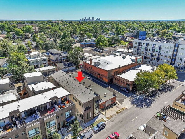 Building Photo - 4432 Tennyson St