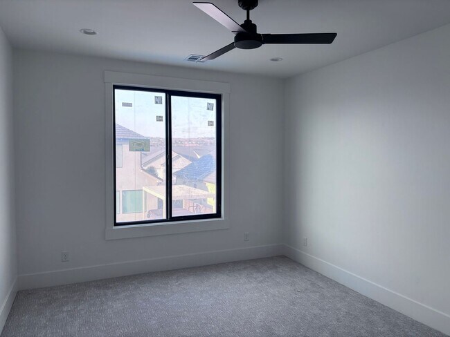 Building Photo - Gorgeous New Construction with 6 bed 4 bath plus Swimming Pool and RV Garage