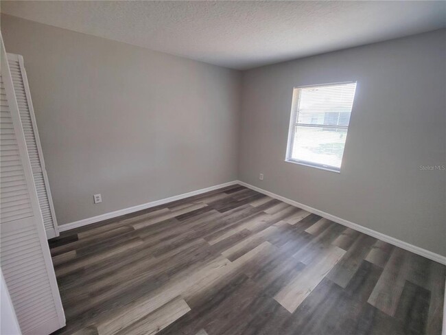 Building Photo - 759 Maderia Ct
