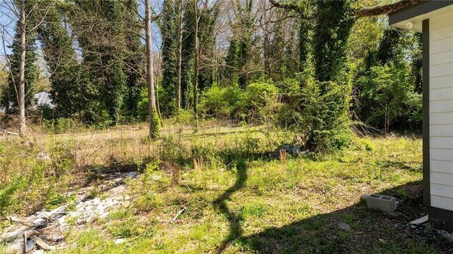 Building Photo - 665 S Eugenia Pl NW