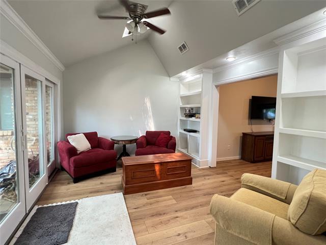 Building Photo - 2217 Argyle Cir