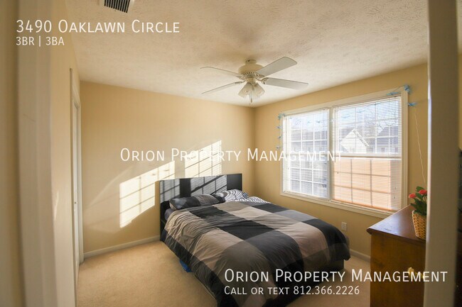 Building Photo - 3490 S Oaklawn Cir