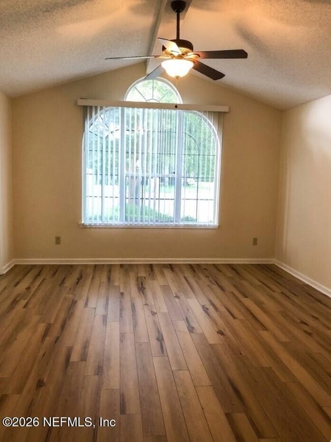 Building Photo - 12910 Forest Glen Ct S