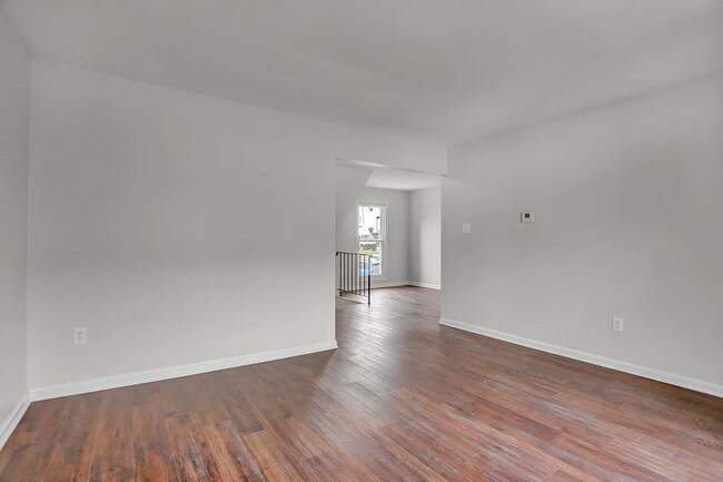 Building Photo - Gorgeous 5 Bedroom In Harford County Ready...