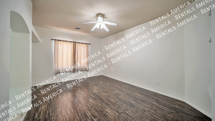 Building Photo - 10430 E Rita Ranch Crossing Cir