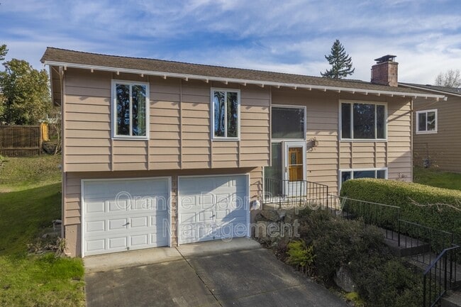 Building Photo - 13410 115th Ave NE