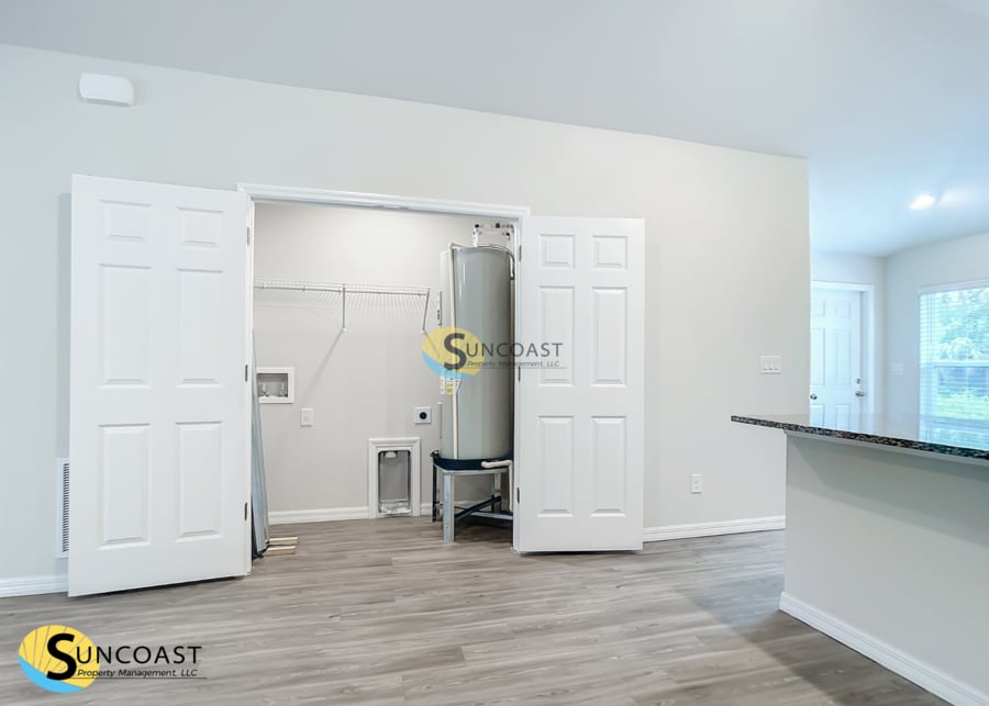 Building Photo - 109 E Harvard St