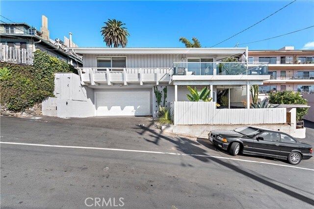 Building Photo - 668 Ramona Ave