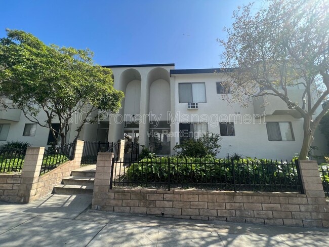 Building Photo - 7766 Wyngate St