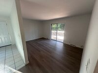 Building Photo - 6516 Dogwood Ln