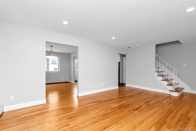 Building Photo - 38 Dunes Ln