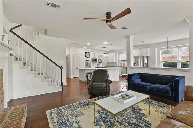 Building Photo - 917 Midland Creek Dr
