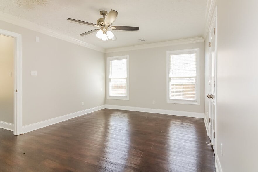 Building Photo - 7303 Peppermill Ln