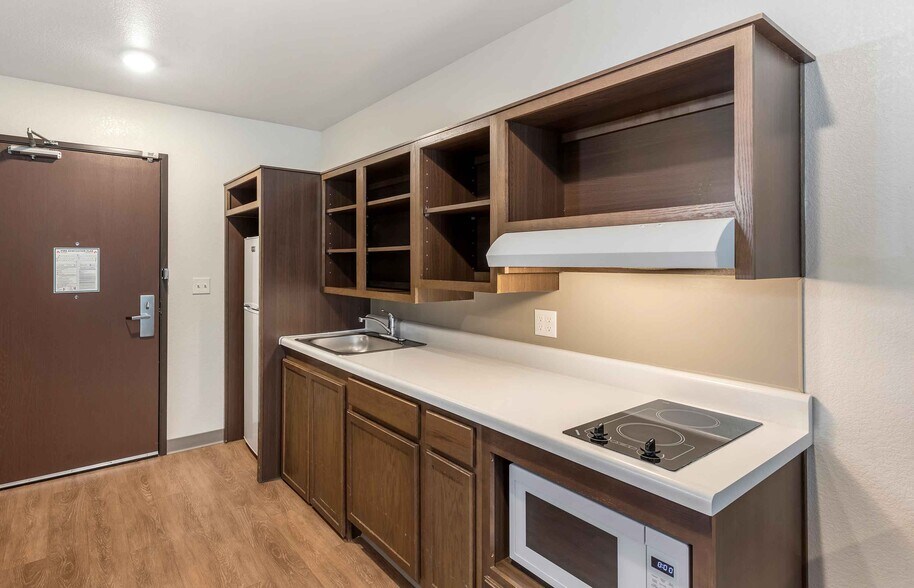 Building Photo - Furnished Studio-Denver - Centennial