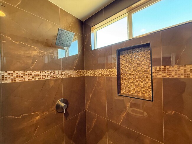 Building Photo - Eagle Ranch Community-2 Story 4 bedrooms Spanish Style Home