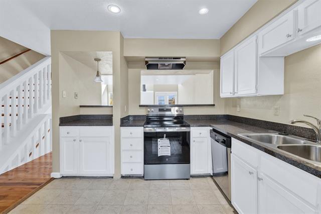 Building Photo - 6808 Eastridge Dr